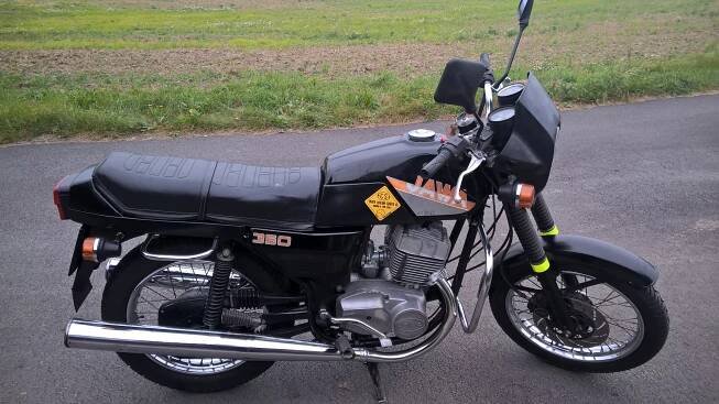 Jawa 350/639 | Katalog motocyklů a motokatalog na Motorkáři.cz