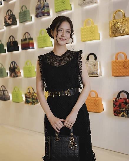 Dior, Louis Vuitton, Cartier Among Social Media Winners, Says WeArisma Report