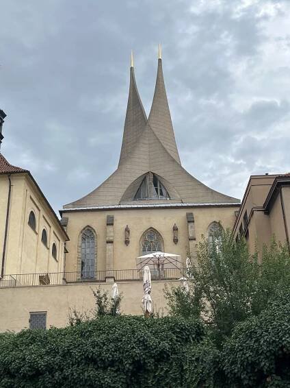 Klášter Benediktinů Na Slovanech - Emauzské opatství (NKP) - Praha 2 - Sakrální architektura - Monumentální - kostely, kláštery