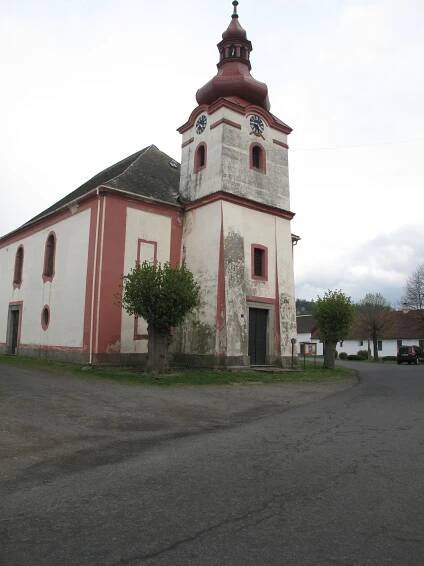 Soubor:Dolany (okres Klatovy), kostel sv. Petra a Pavla.jpg – Wikipedie