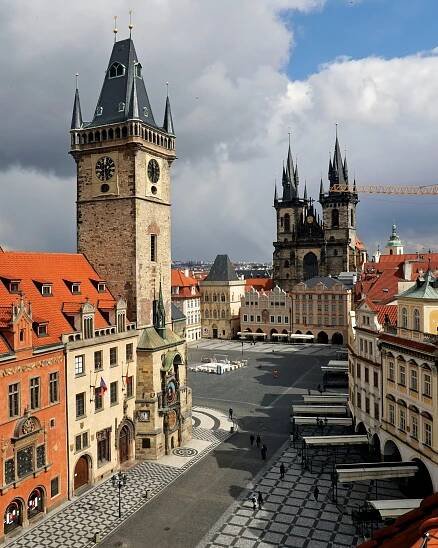 Czech billionaire Kretinsky widens investment scope as energy deals ease