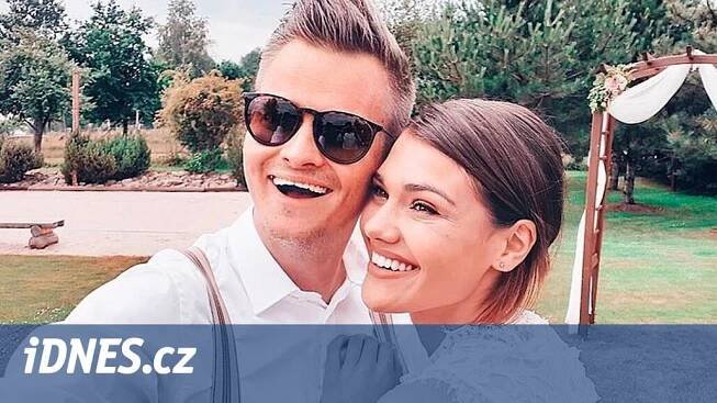 Modelka Kalousová se rozešla s přítelem Kazmou. Po pěti letech vztahu - iDNES.cz