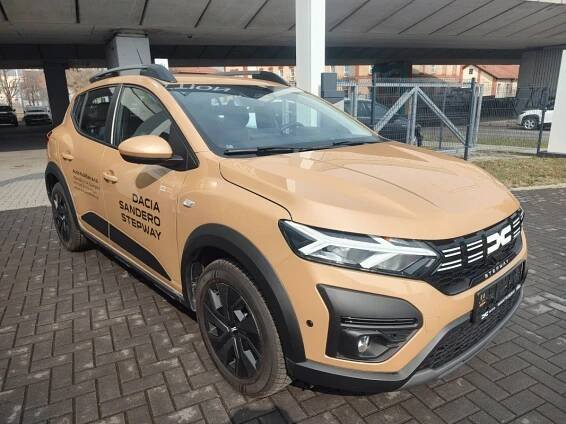 Auto Kubíček - Dacia Sandero Stepway