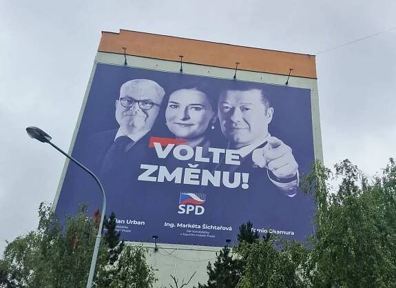 Milan Urban (SPD): Když přestanou Piráti vyhazovat peníze, můžeme mít MHD v Praze zdarma | iportaL24.cz