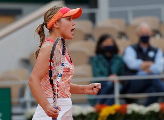 Sofia Keninová sa stala druhou ženskou finalistkou Roland Garros