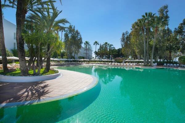 Hotel Iberostar Ciudad Blanca, Španělsko Mallorca - 7 192 Kč Invia