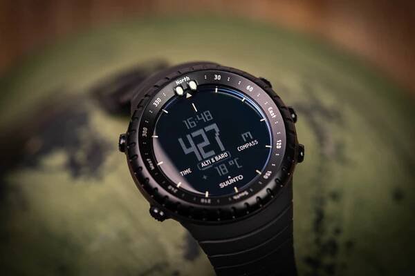 Suunto Core All Black: Uhr für Militär und Outdoor im Test | CHRONONAUTIX Uhren-Blog