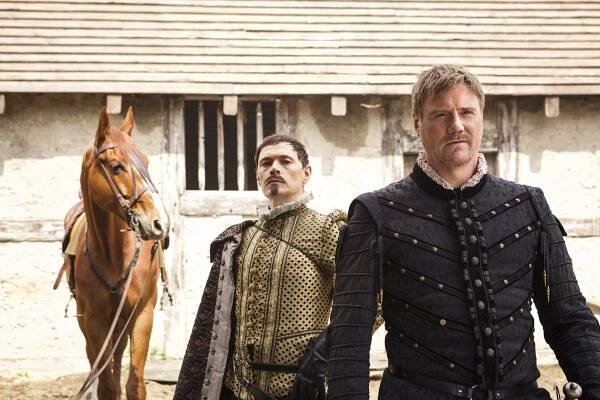 Jamestown - Episode 1 - Z filmu - Burn Gorman, Steven Waddington