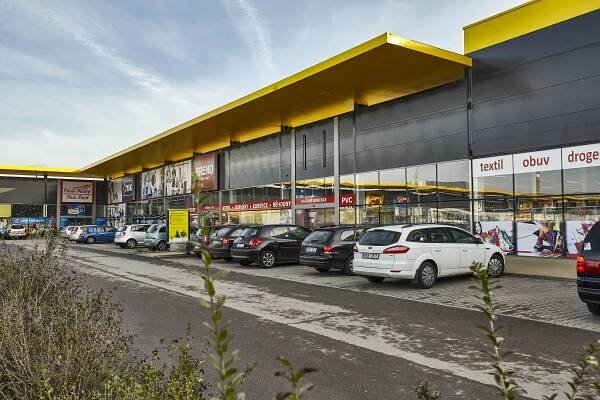 STOP SHOP Třebíč retail park