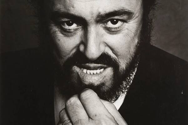 „Legenda Pavarotti“ - trocha filmové kritiky perem operního recenzenta » OperaJournal.CZ
