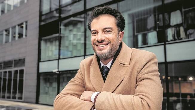 Prsa Beckhamové vypadají jako dvě hlavy Bruce Willise, říká chirurg Měšťák