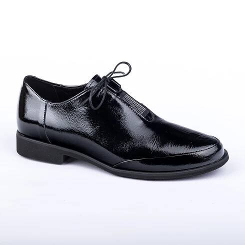 Černá laková polobotka