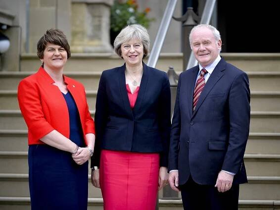 Martin McGuinness - Wikipedia