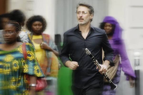 La Folle Histoire d'amour de Simon Eskenazy - Z filmu - Antoine de Caunes