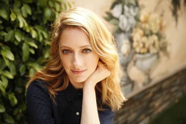Judy Greer is quite the character - Los Angeles Times