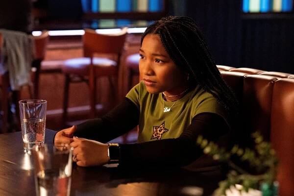 Laya DeLeon Hayes - Equalizer - Exposed - Z filmu