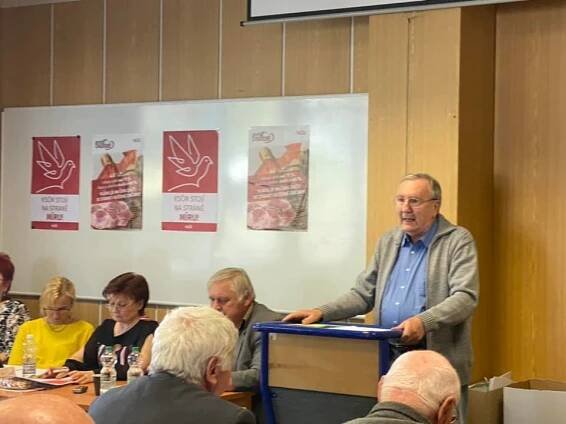 Proběhla Jihočeská krajská konference KSČM. Alena Nohavová opět předsedkyní Jč KV KSČM | Okresní výbor KSČM Jindřichův Hradec