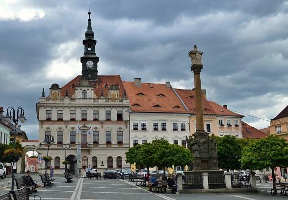 Náměstí T. G. Masaryka v České Lípě | TuristickaMapa.cz