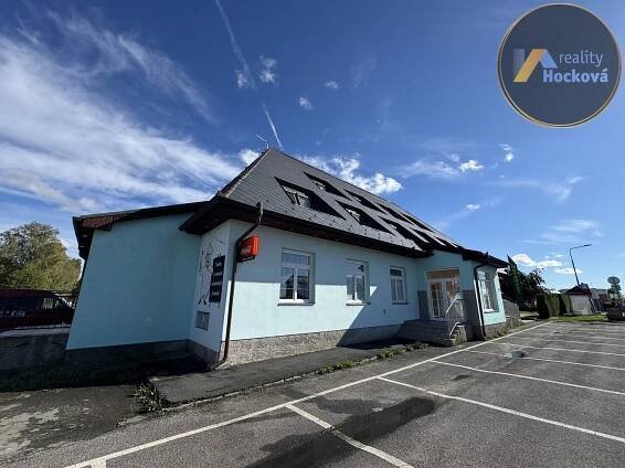 Prodej zavedeného motelu s restaurací v obci Oseček 1 000 m2, Oseček u Poděbrad | Reality.iDNES.cz 