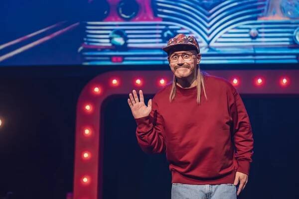 Jarkko Tamminen - Jarkko Tamminen Show - Z filmu