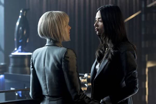 Gotham - Královna bere jezdce - Z filmu - Crystal Reed