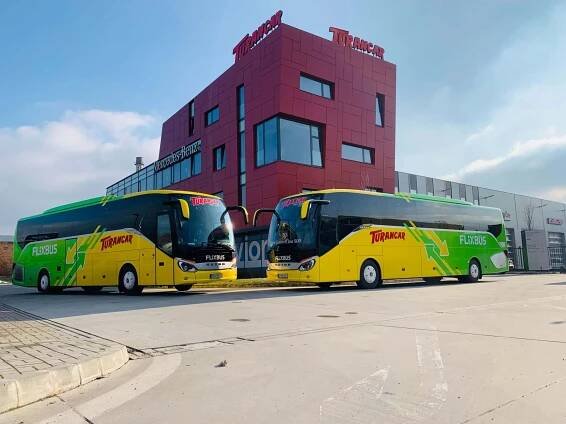 FlixBus spojil síly s Turancarem i na česko-slovenské linky