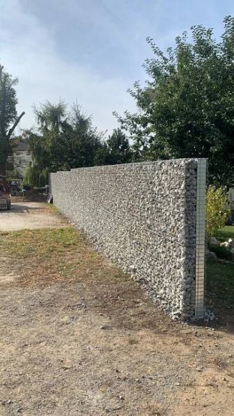 Gabionový plot Osnice – Gabiony na klíč