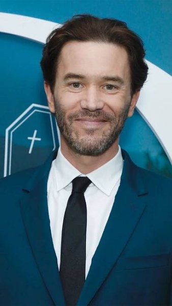 Tom Pelphrey