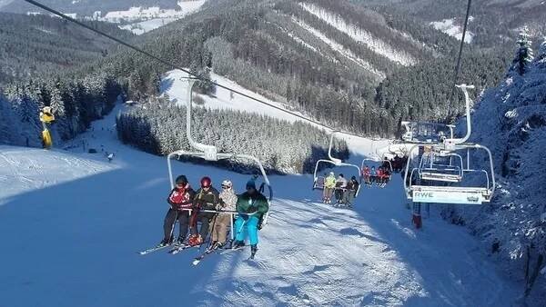 Ski areály v Beskydech spolupracují, aby přilákaly víc hostů - Novinky