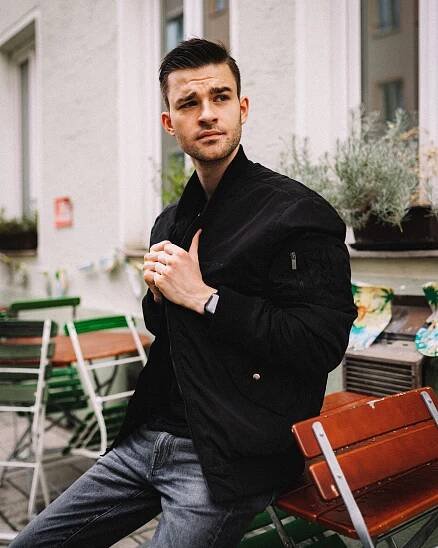Patrick Mölleken | Schauspieler & Sprecher | Official Website