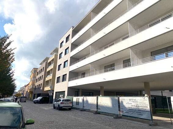 PRONAJATO -Pronájem bytu 3+KK Smilova, Pardubice – Privátní Makléřka – Štěpánka Mimrová