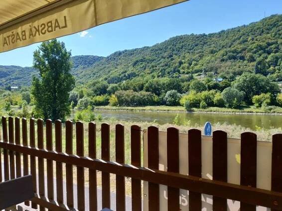 Restaurace Labská Bašta foto 6