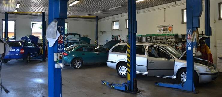 Autoservis a pneuservis Jaroměř - Autoprofi & Matějovský