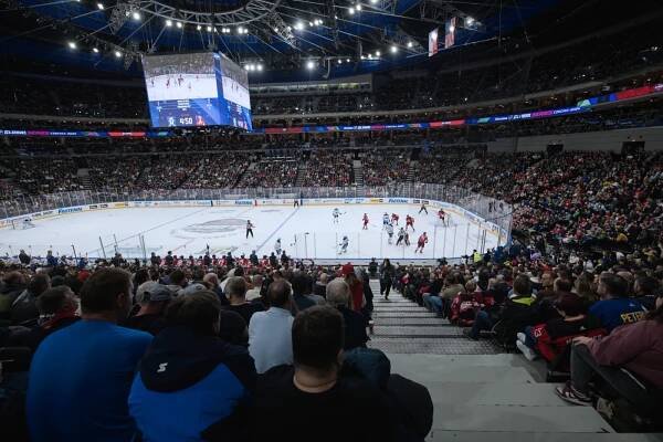 Devils v Praze bavili a Palát slavil. Střelecké trápení Buffala nahrává Čechům