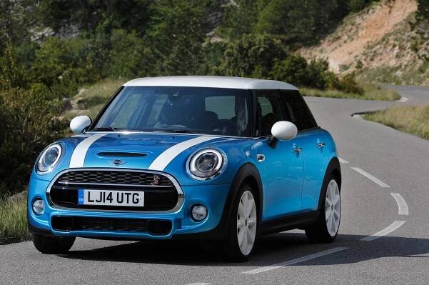 Fotogalerie: MINI Cooper 5-door - TopDrive.cz