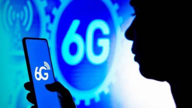 Next-gen mobile internet — 6G — will launch in 2030, telecom bosses say, even as 5G adoption remains low
