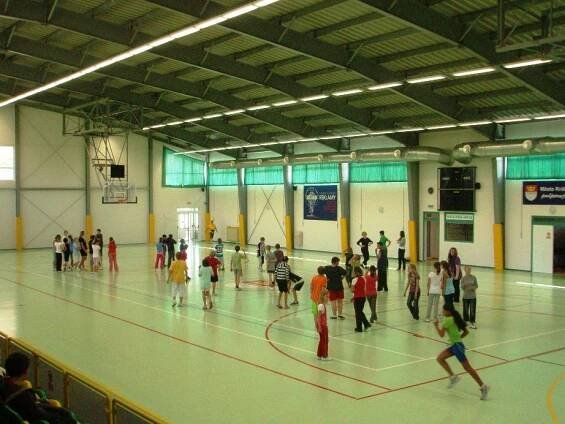 Sportovní hala a Městská sportoviště Králův Dvůr - Fotogalerie