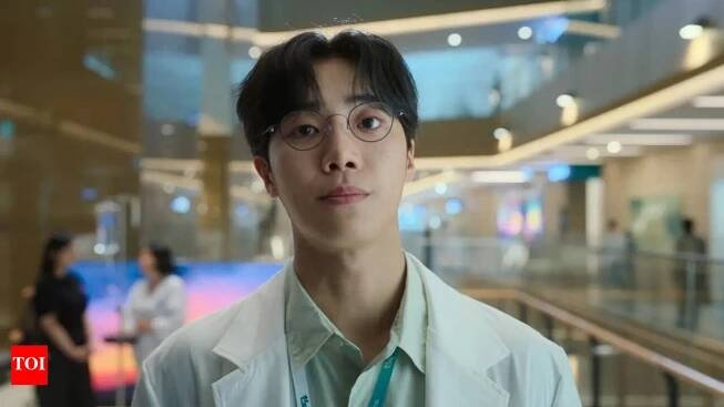 Choo Young-woo's popularity surges following series success; scores SOLD OUT debut fan event