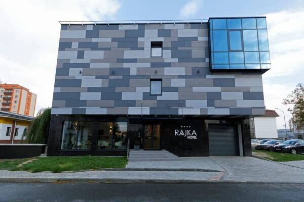 Hotel a restaurace RAJKA Valašské Meziříčí – ALLMO PROFIL