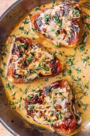 Easy Pan-Seared Lamb Chops with Mustard-Thyme Sauce