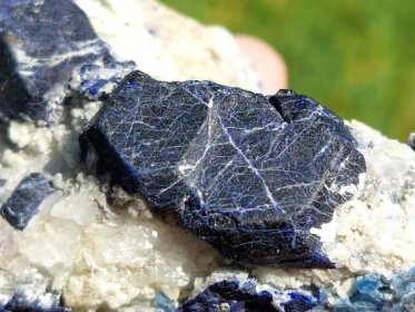 💎 Lazurit - Minerály a zkameněliny