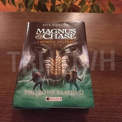 Kniha Magnus Chase a bohové Ásgardu - 2. - Thorovo kladivo - Trh knih - online antikvariát