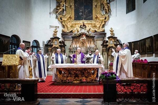 Fotogalerie – Královská kolegiátní kapitula Všech svatých na Hradě Pražském