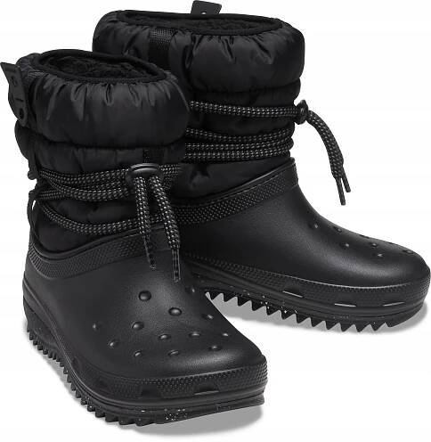 Crocs Classic Neo Puff Luxe Boot 207312-001