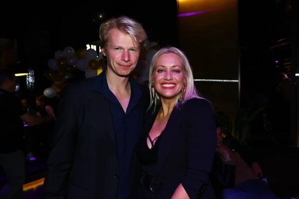Tereza Mátlová s přítelem Mirkem, který ji náležitě hýčká. 