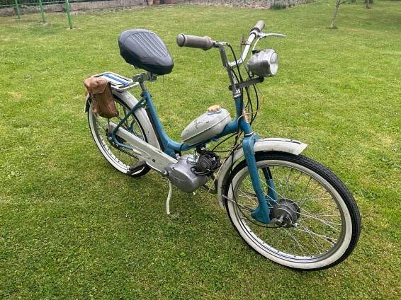 Stadion s11 rok 1960 po opravě. - Auto-moto