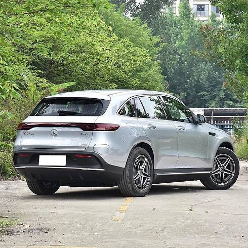 Mercedes-Benz EQC - Obrázek 7