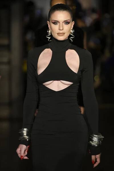 Julia Fox Walks New York Fashion Week Runway After Splitting from Kanye West