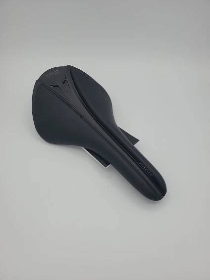 Fizik Aliante R3 Versus Evo
