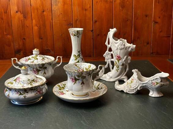 STAROŽITNÝ PORCELÁN - Starožitnosti a umění